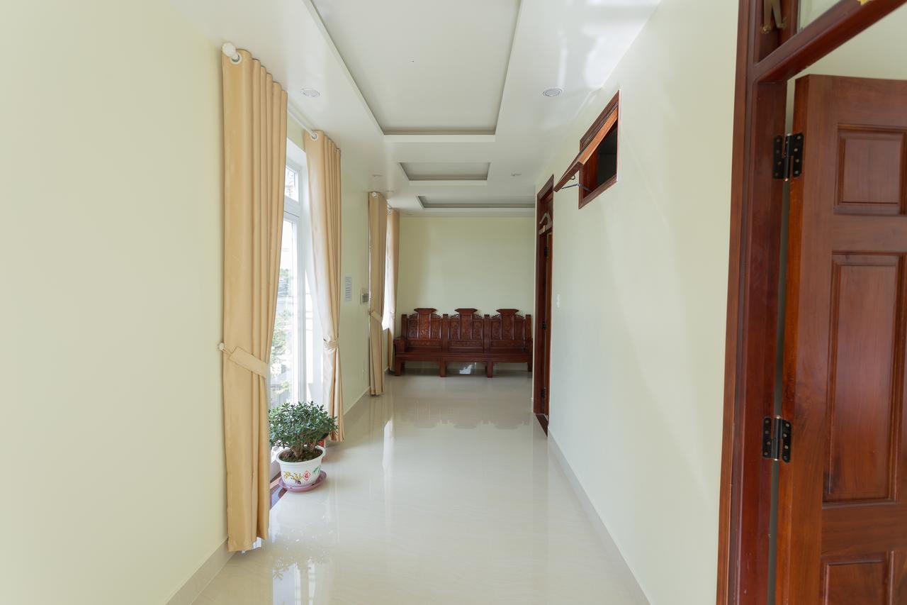 Biet Thu Du Lich Atiso Apartment Da Lat Exterior photo
