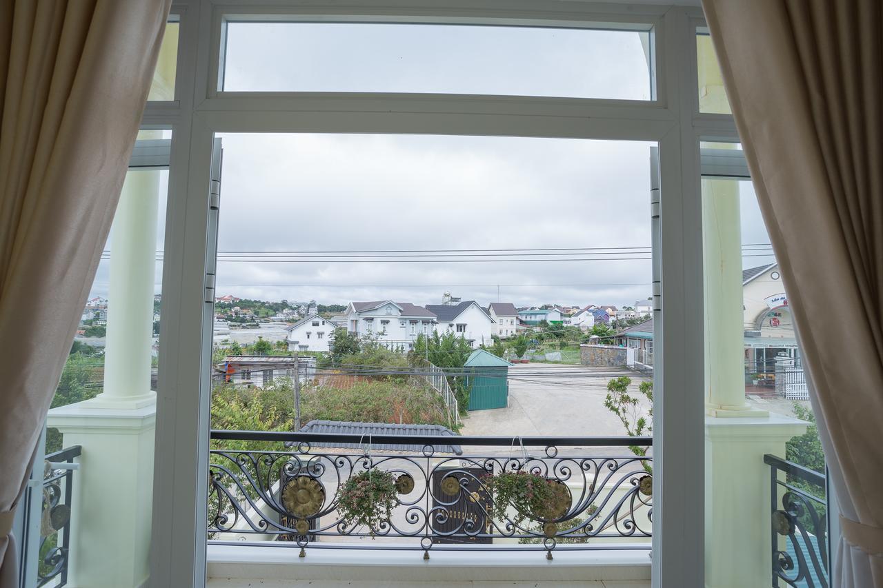 Biet Thu Du Lich Atiso Apartment Da Lat Exterior photo