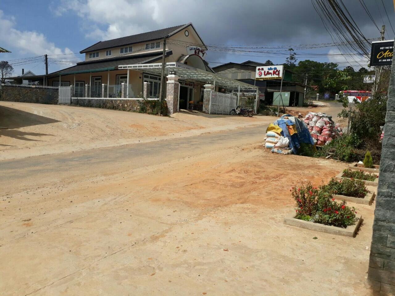 Biet Thu Du Lich Atiso Apartment Da Lat Exterior photo